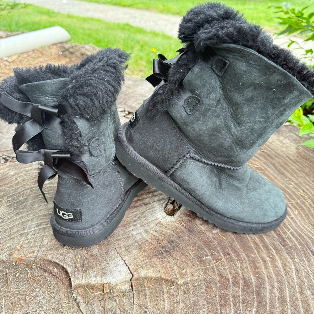 UGG Charcoal Suede Boots with Ribbon Accents